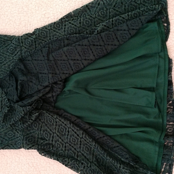 Danny & Nicole Sleeveless Fit and Flare Lace Dress Size 12 - Picture 8 of 11